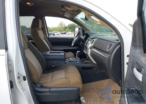 2015 Toyota Tundra Sr5 5.7L V8 из США, поврежденный, VIN 5TFUW5F19FX431062